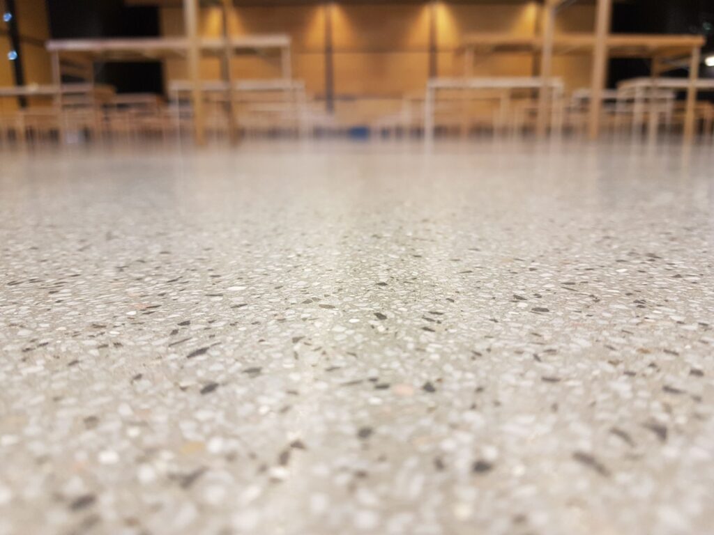 sol micro-terrazzo